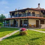 Ξενοδοχείο με διαμερίσματα Maistrali