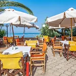 Maistrali Ξενοδοχείο με διαμερίσματα Γερακινή