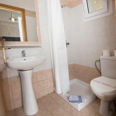 Maistrali 3* 게라크니