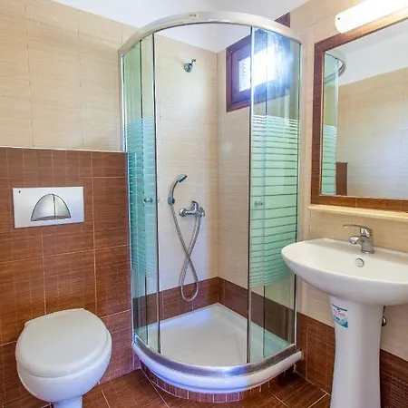 Maistrali Apartmanhotel Jerakiní