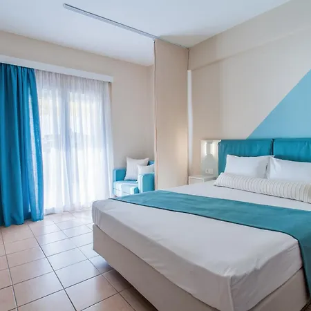 Maistrali Aparthotel 3*
