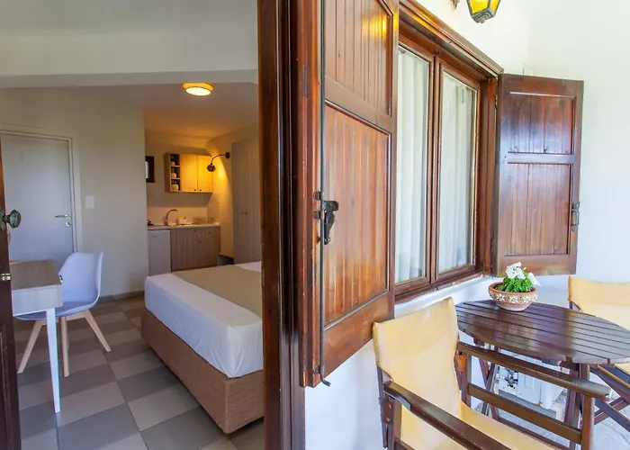 Maistrali Aparthotel 3*